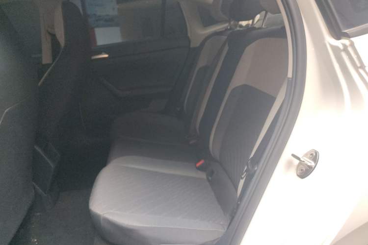 Used Volkswagen Lavida 2023 New Sharp 1.5L Automatic Excellent New Edition
