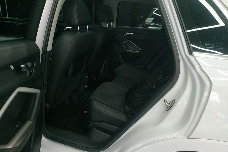 Used Audi Q3 2023 35 TFSI Progressive Dynamic Edition (1.4T)
