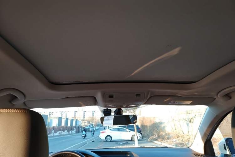 Used Volkswagen Tharu 2019 280TSI Two-Wheel Drive Flagship Edition China V Standard