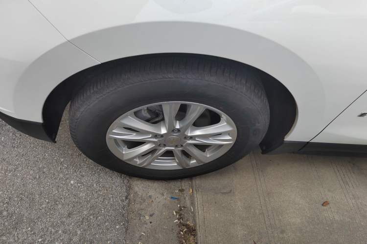 Used Chevrolet Equinox 2019 535T Automatic YuJie Edition China VI
