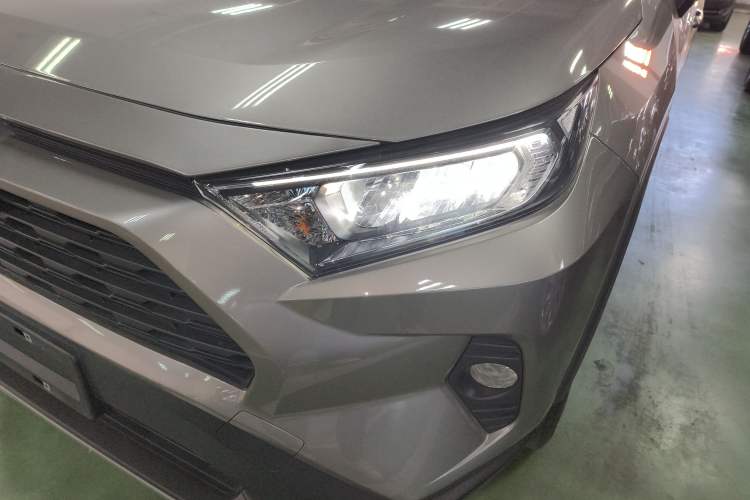 Used Toyota RAV4 2021 2.0L CVT 4x4 Style PLUS Edition