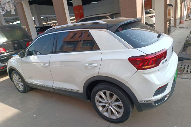Used Volkswagen T-ROC 2018 280TSI DSG Two-Wheel Drive Advanced Version China V Emission Standard
