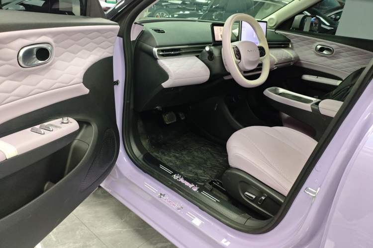 Used Dongfeng NAMMI 01 2024 New Edition 330 Plus Smart+
