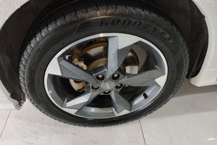 Used Audi Q3 2021 35 TFSI Fashion Dynamic Model