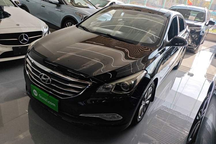 Used Hyundai Mistra 2014 1.8L Automatic Smart GLS
