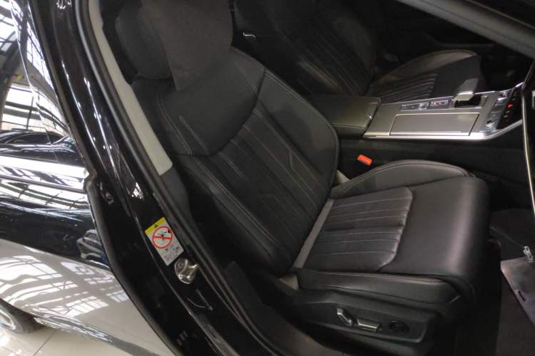 Used Audi A6L 2024 45 TFSI Prestige Dynamic Edition
