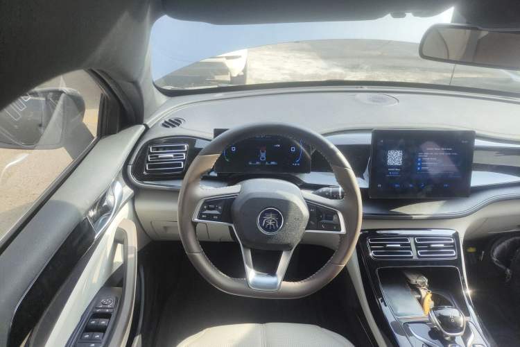 Used BYD Qin PLUS 2024 HONOR Edition DM-i 55KM Leading Model