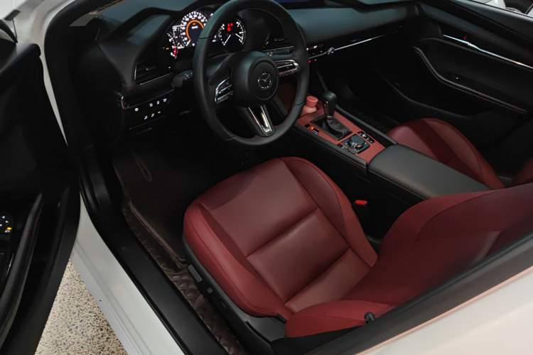 Used Mazda Mazda 3 Axela 2023 2.0L Automatic Zhiyao Edition
