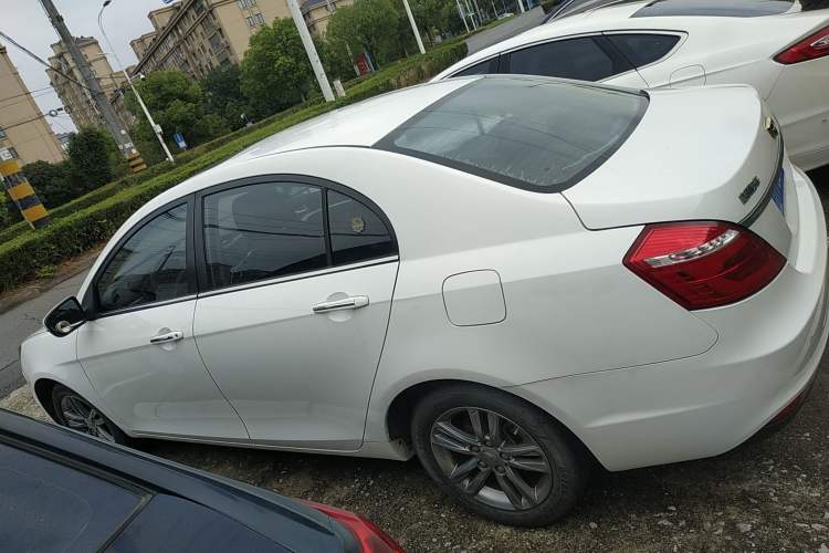 Used Geely Auto Emgrand 2017 Sedan Million Edition 1.5L CVT Upward Version
