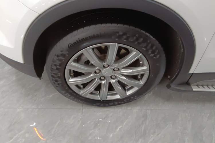 Used Cadillac XT4 2021 28T Two-Wheel Drive Leading Version
