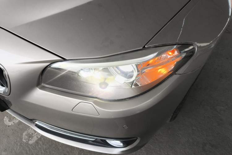 Used BMW 5 Series 2014 525Li Luxury Design Package
