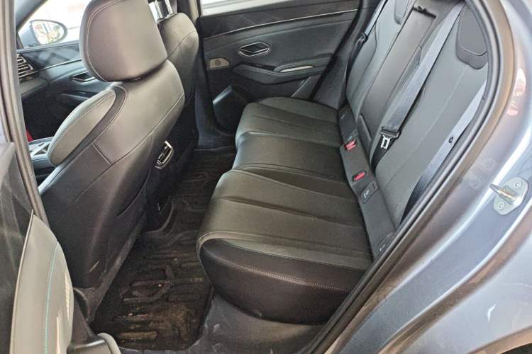 Used BYD Qin L 2025 DM-i Smart Drive 120KM Superior Model