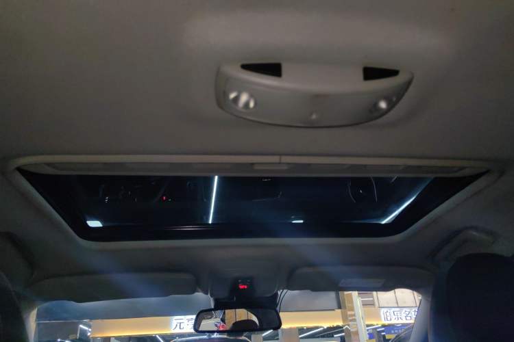 Used Volvo S60 2016 S60L T4 Zhiyuan Edition
