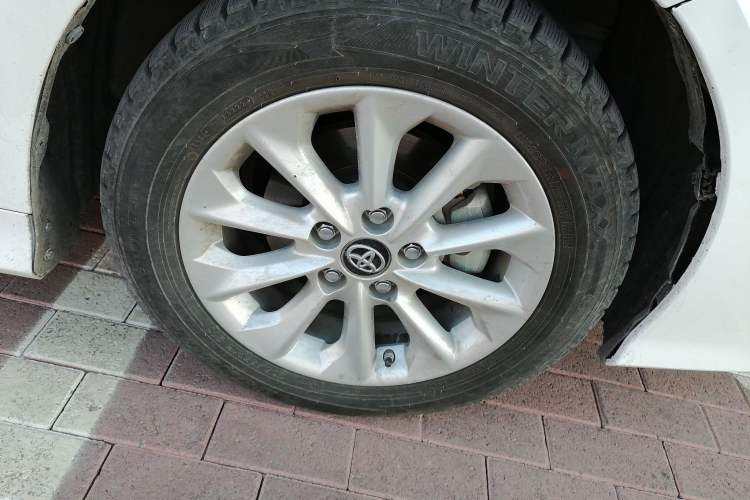 Used Toyota Corolla 2022 Dual-Motor 1.8L E-CVT Pioneer Edition
