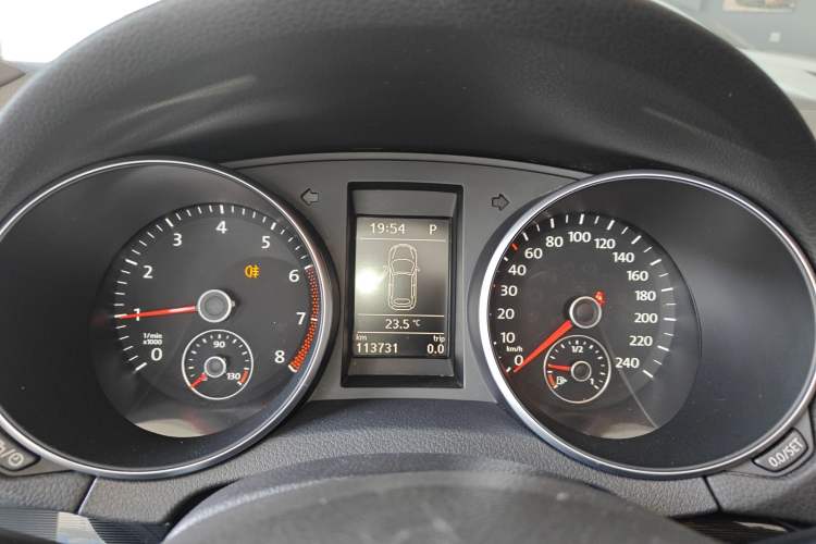 Used Volkswagen Golf 2012 1.4TSI Luxury Convertible Edition
