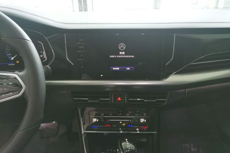 Used Volkswagen Passat 2023 330TSI Starry Luxury Edition
