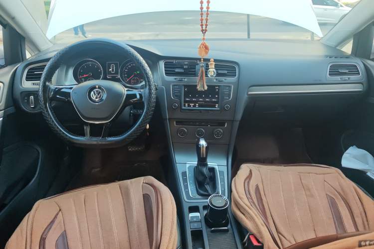 Used Volkswagen Golf 2016 230TSI Automatic Comfort Version