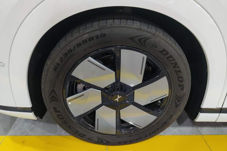 Used XPeng X9 2024 610 Long-Range Pro