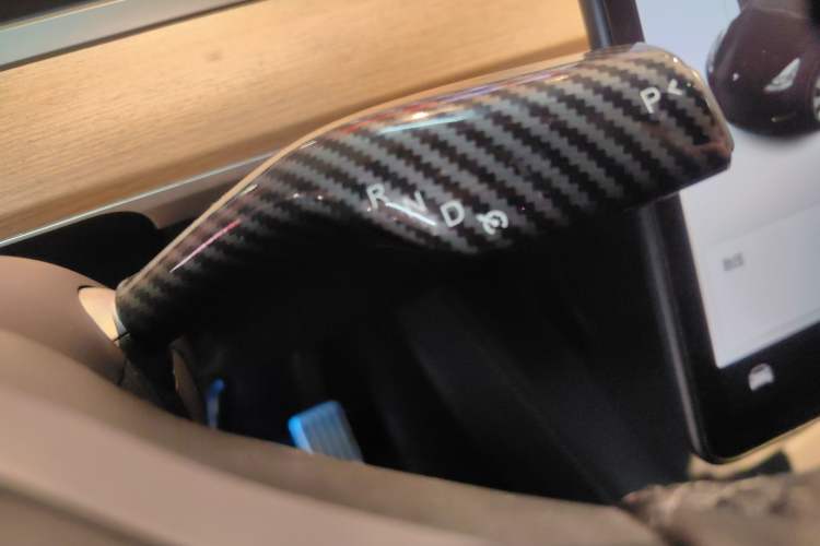 Used Tesla Model Y 2021 Standard Range Rear-Wheel Drive Version
