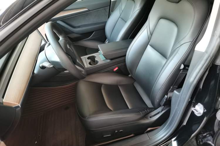 Used Tesla Model 3 2021 Performance High-Performance All-Wheel-Drive Version
