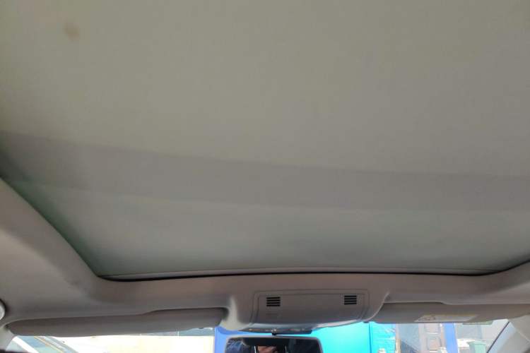 Used Volkswagen T-ROC 2020 230TSI DSG Two-Wheel Drive Advanced Version
