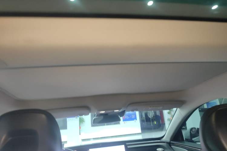 Used XPeng P7 2022 586G
