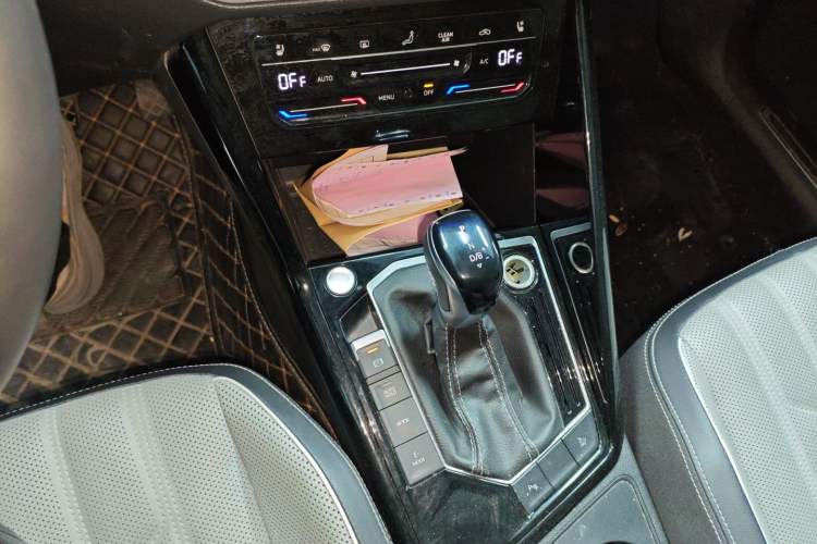 Used Volkswagen Tayron GTE Plug-in Hybrid 2023 280TSI Luxury Plus Advanced Edition