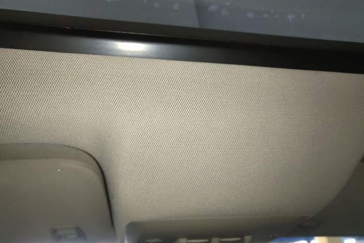 Used Buick Encore 2015 1.4T Automatic Two-Wheel Drive Urban Elite Version