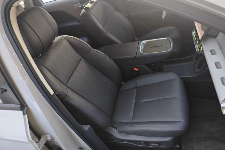 Used Leapmotor B10 2025 510 Joyful Edition
