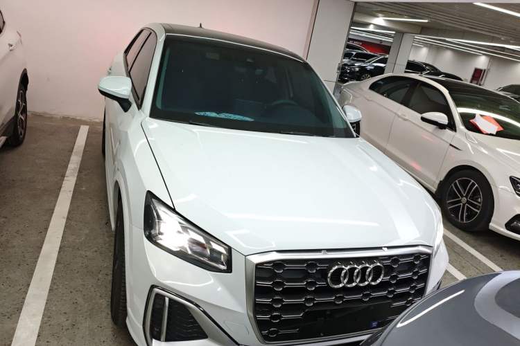 Used Audi Q2L 2023 35TFSI Progressive Dynamic Edition
