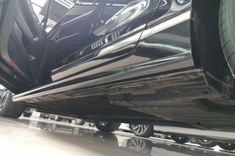 Used Volkswagen Magotan 2023 2 Million Units Limited Edition 330TSI DSG Leading Version
