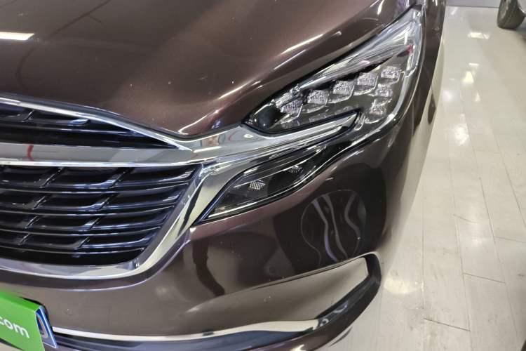 Used Buick GL8 2020 ES Land Cruiser 653T Luxury Model