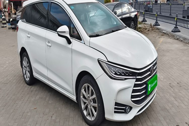 Used BYD Song MAX 2019 1.5T Manual Smart Connect Ruiyi Sunroof Model 7 Seats China VI Standard