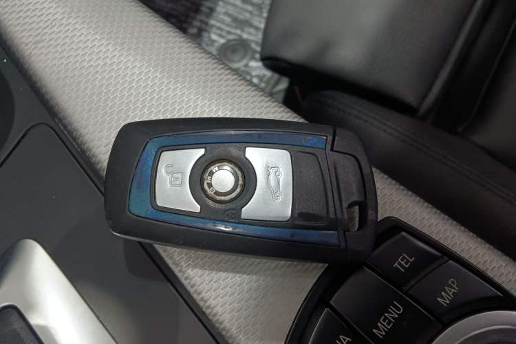 Used BMW 3 Series GT 2017 320i Sport Edition
