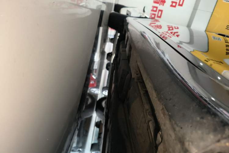 Used Toyota Camry 2016 2.0G 10th Anniversary Leading Edition
