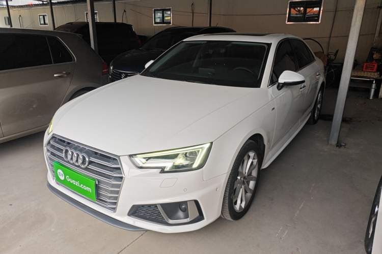 Used Audi A4L 2019 40 TFSI Fashion Edition China VI Emission Standard