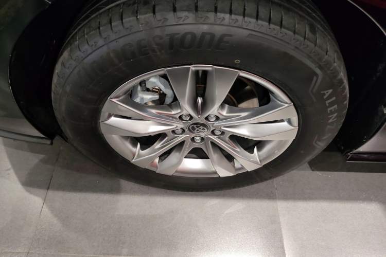 Used Toyota Sienna 2024 2.5L Hybrid Comfort Edition
