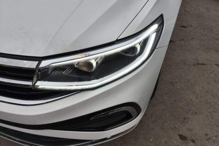 Used Volkswagen Bora 2023 300TSI DSG Prestige Edition
