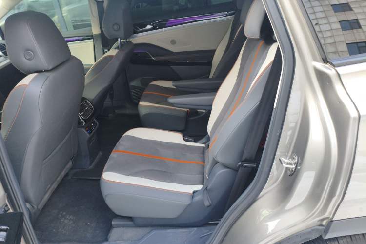 Used Volkswagen ID.6 CROZZ 2022 Long-Range PRO Edition