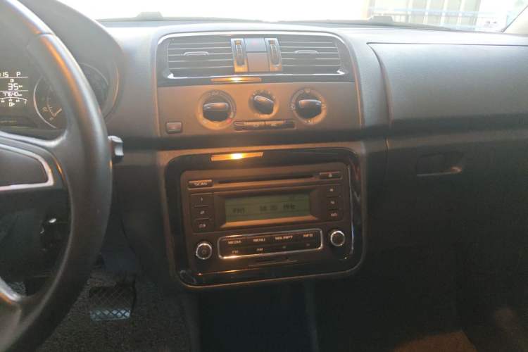 Used Skoda Fabia 2014 1.6L Automatic Sport Edition
