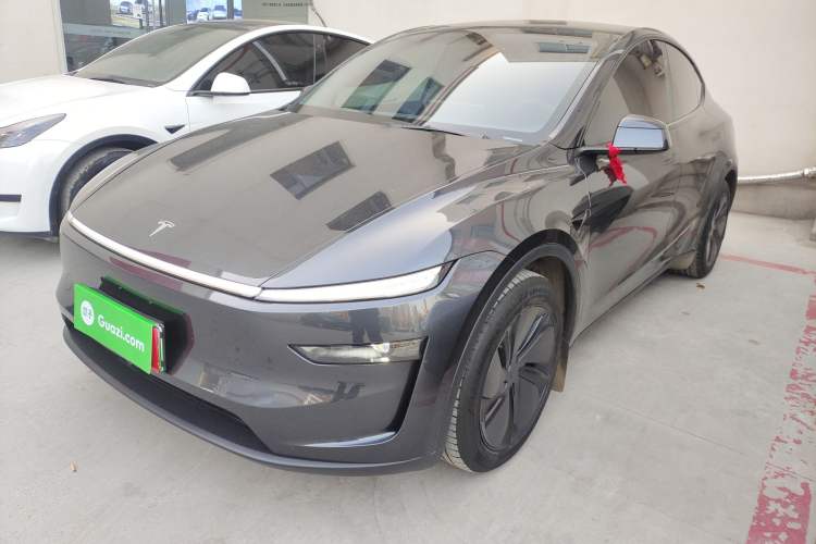 Used Tesla Model Y 2025 Long-Range All-Wheel Drive First Edition