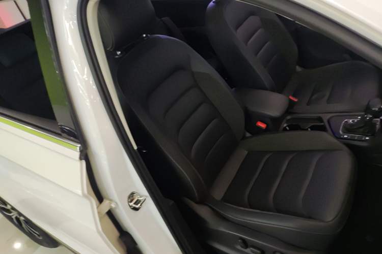 Used Volkswagen Tiguan L 2018 330TSI Automatic Two-Wheel Drive Luxury Edition
