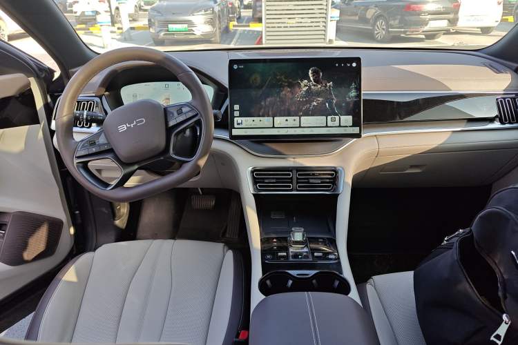 Used BYD Song PLUS New Energy 2025 DM-i Intelligent Driving 160KM Flagship Model
