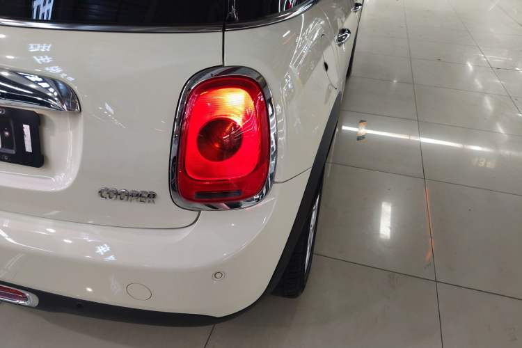 Used  MINI 2016 1.5T COOPER Five-Door Edition