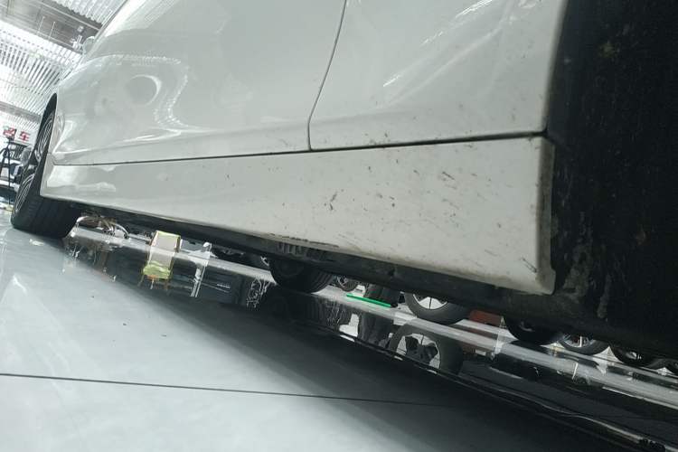 Used BMW 5 Series 2014 525Li Luxury Design Package
