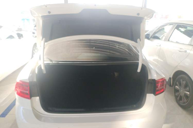 Used Volkswagen Lamando 2019 280TSI DSG Comfort Edition China VI standard