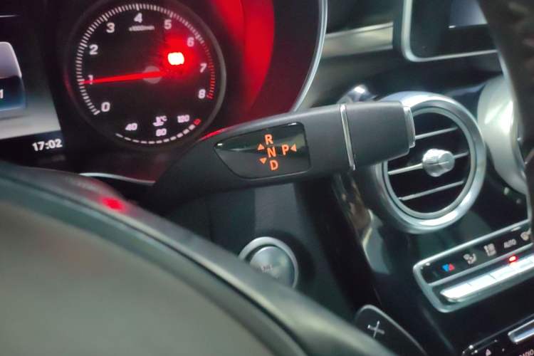 Used Mercedes-Benz GLC 2017 GLC 200 4MATIC
