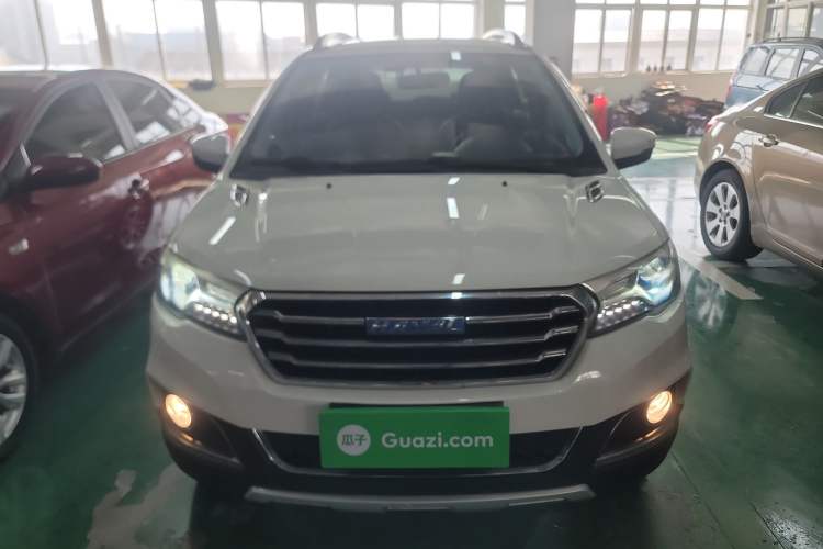 Used Haval H1 2016 Blue Label 1.5L AMT Luxury Model
