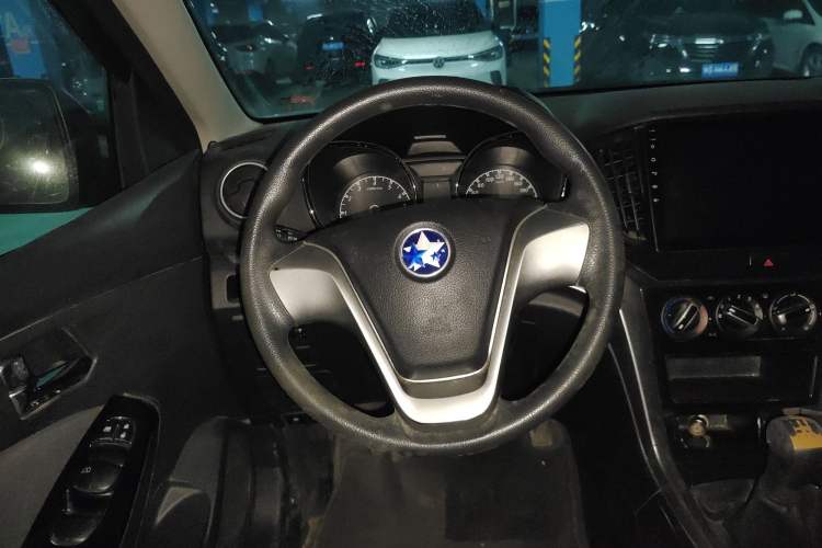 Used Venucia T70 2016 1.6L Manual Ruixing Edition