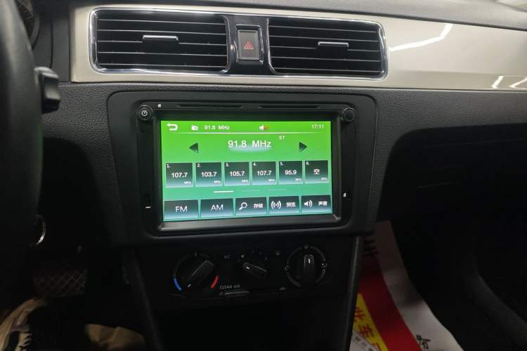 Used Skoda Rapid Spaceback 2018 1.6L Automatic Comfort Edition
